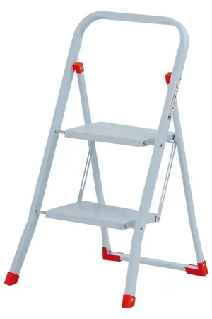 Occasione Sgabello Apribile 'Sempre Utile' 4 Gr. - Aperto Cm 89/Chiuso Cm.137